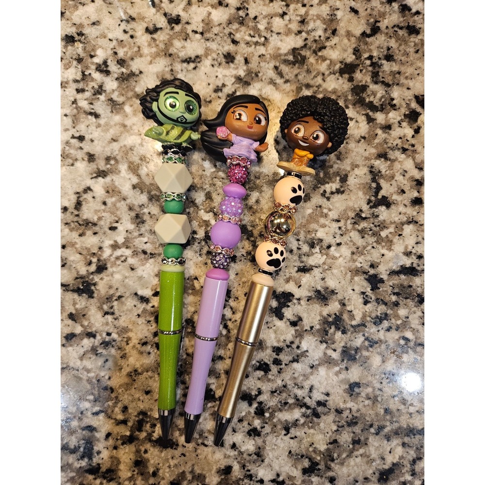 Disney doorable encanto bling pen bead writing pen for school or work or fun